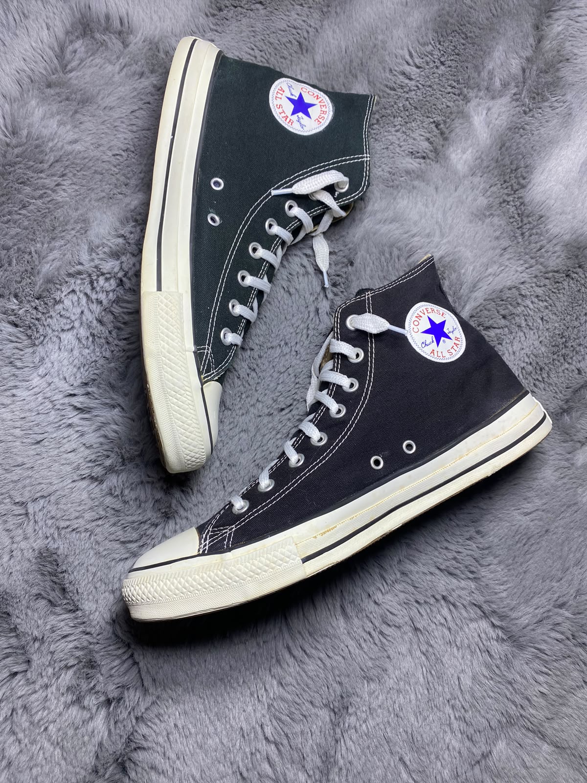 Converse ( Size 45 / 11 )