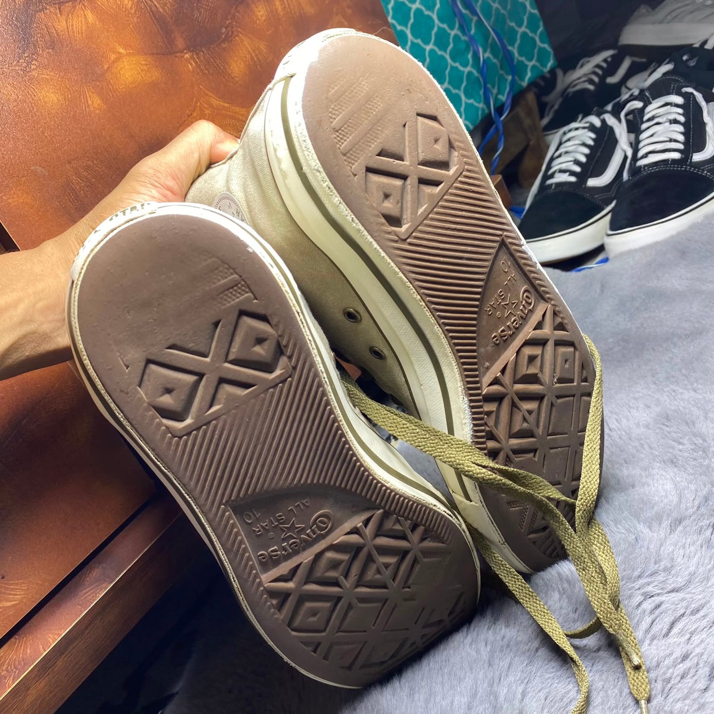 Converse ( Size 44 / 10 )
