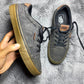 VANS ( Size 42.5-43 /  8.5 )