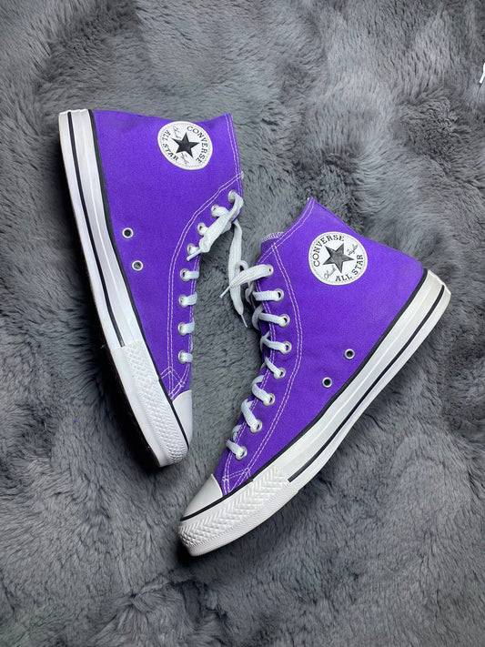 Converse ( Size 44.5-45 / 10.5 - 11 )