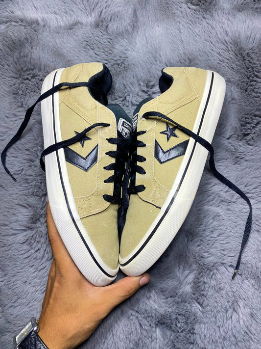 Converse ( Size 43 / 9 )