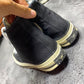 Converse ( Size 42 / 8.5 )