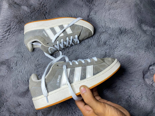 AD!DAS CAMPUS  ( Size 36 /  3.5 )