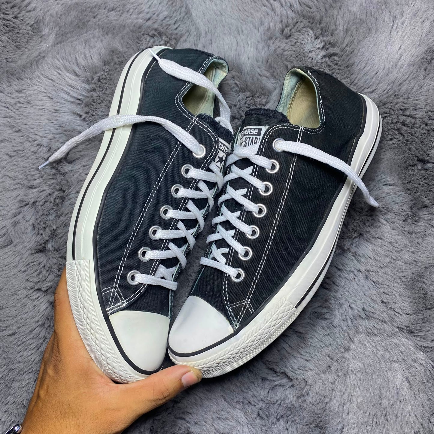 Converse ( Size 44.5-45 / 10.5 - 11 )