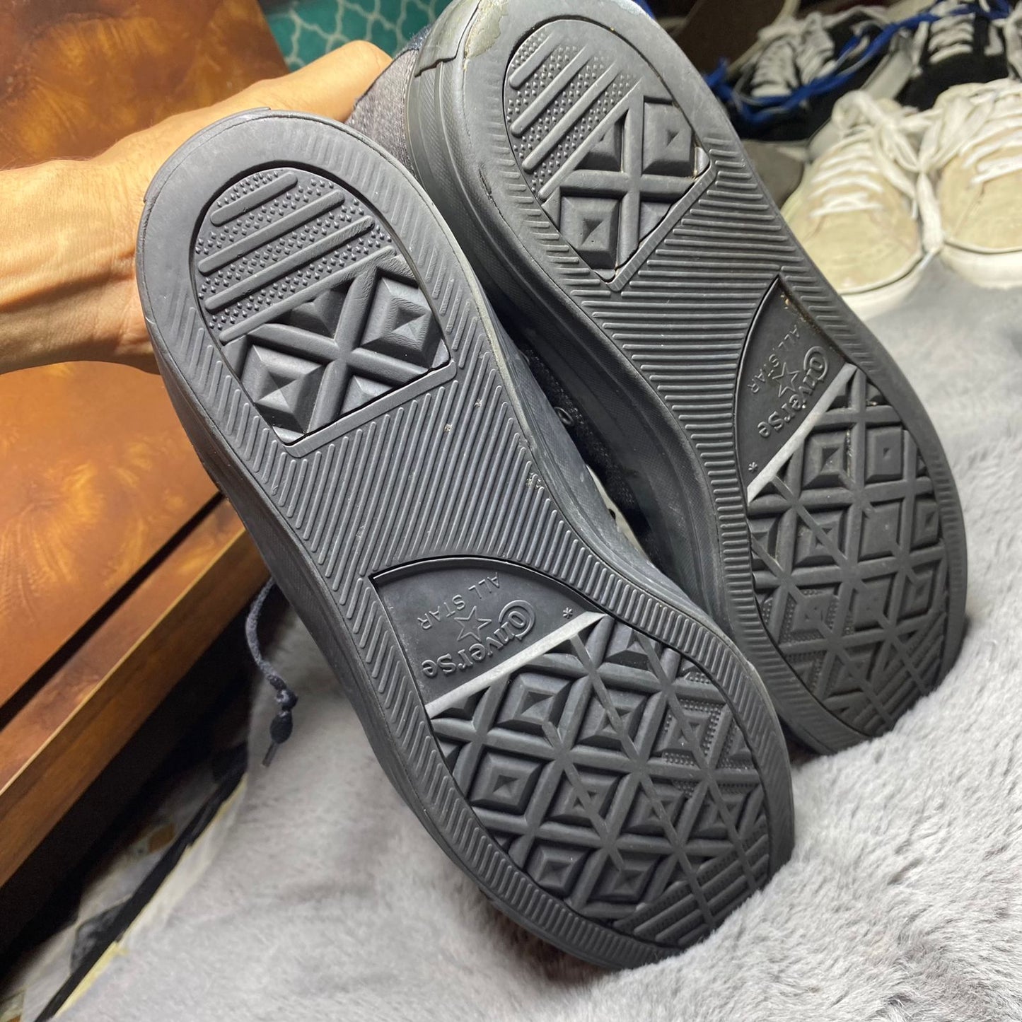 CONVERSE ( Size 46.5-47 / 11.5 )