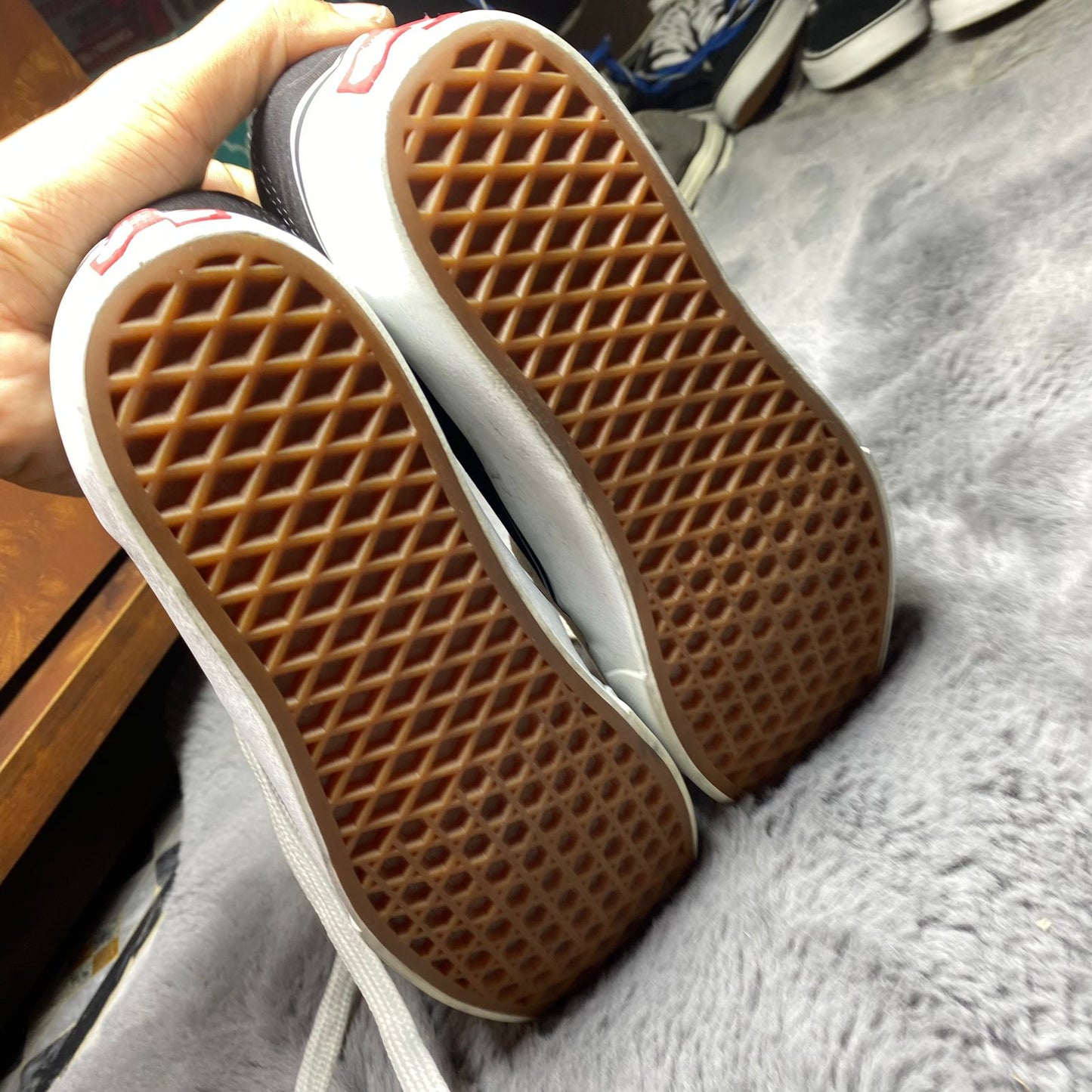 VANS ( Size 40 / 6.5 )