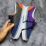 VANS ( Size 40.5 - 41 / 6.5 - 7 )