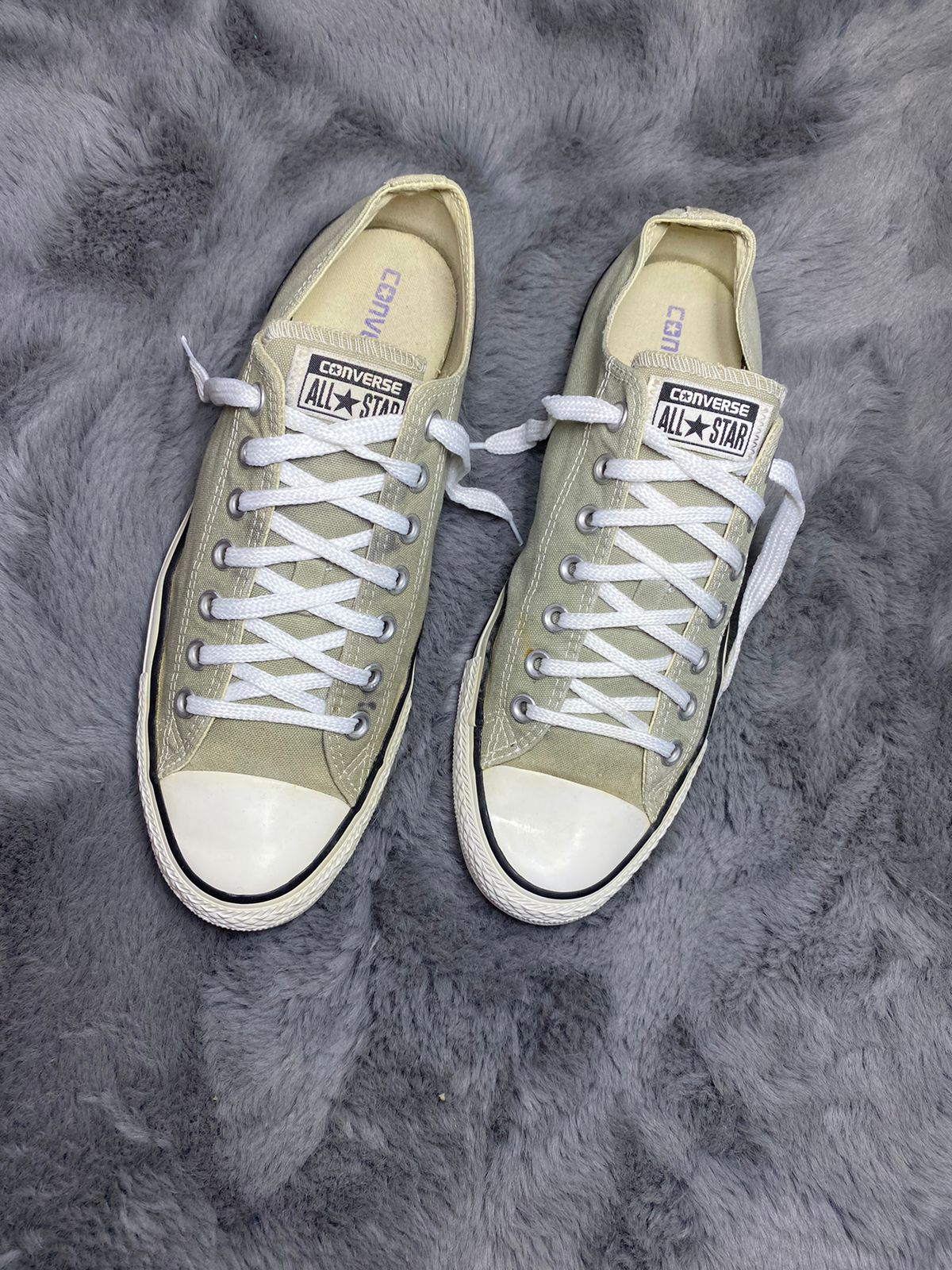 Converse ( Size 44 / 10 )