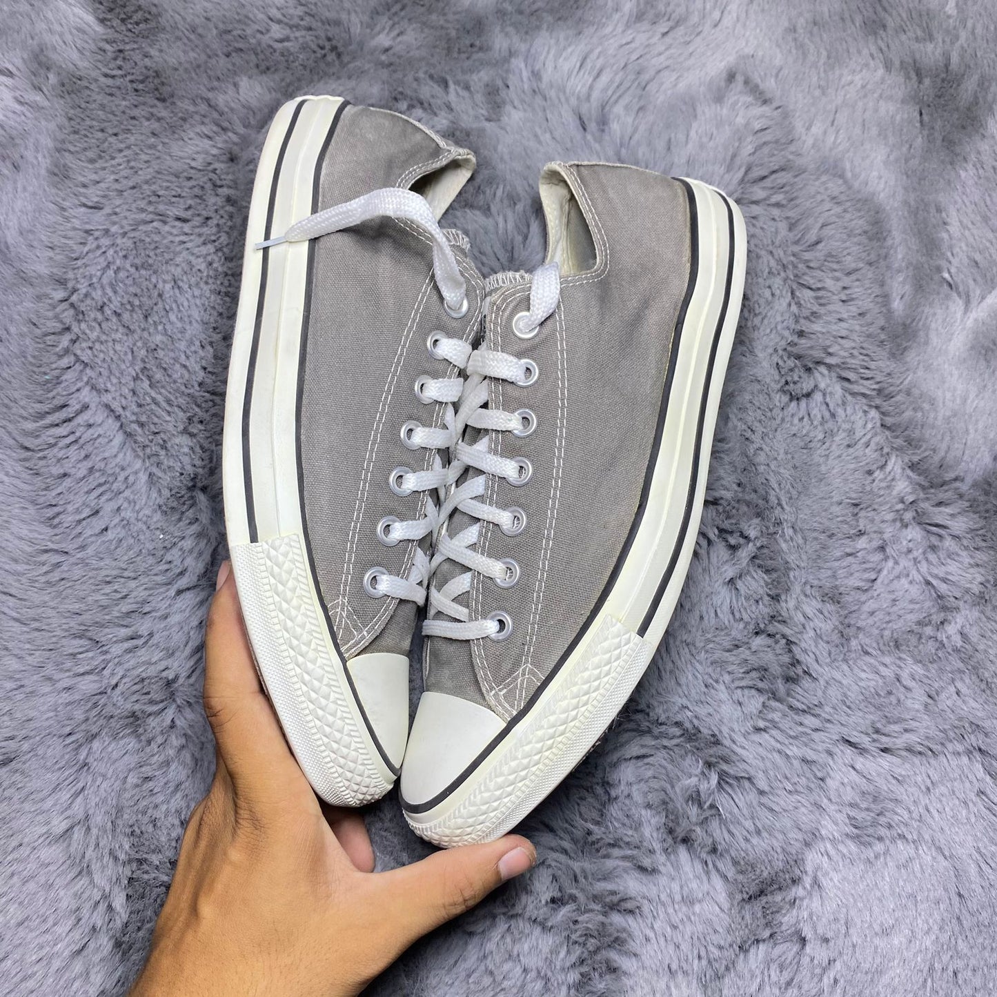 Converse ( Size 45 / 11 )