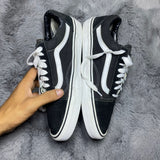 VANS ( Size 43 /  8.5-9 )