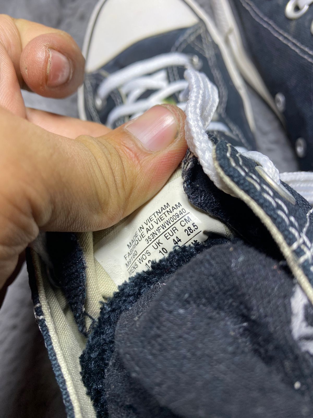 Converse ( Size 44 / 10 )