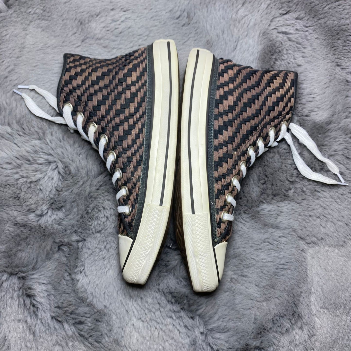 Converse ( Size 39 / 6 )