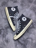 Converse ( Size 41 / 7.5 )