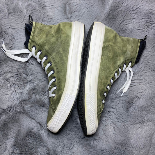 Converse ( Size 41 / 7.5 )
