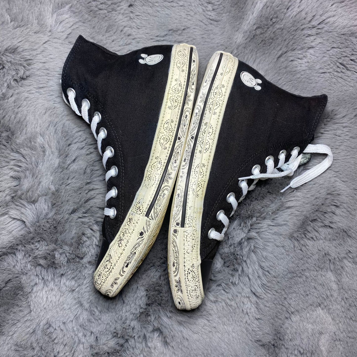 Converse ( Size 40 / 7 )