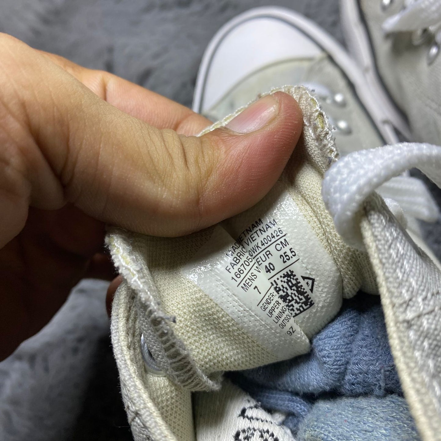 Converse ( Size 40 / 7 )