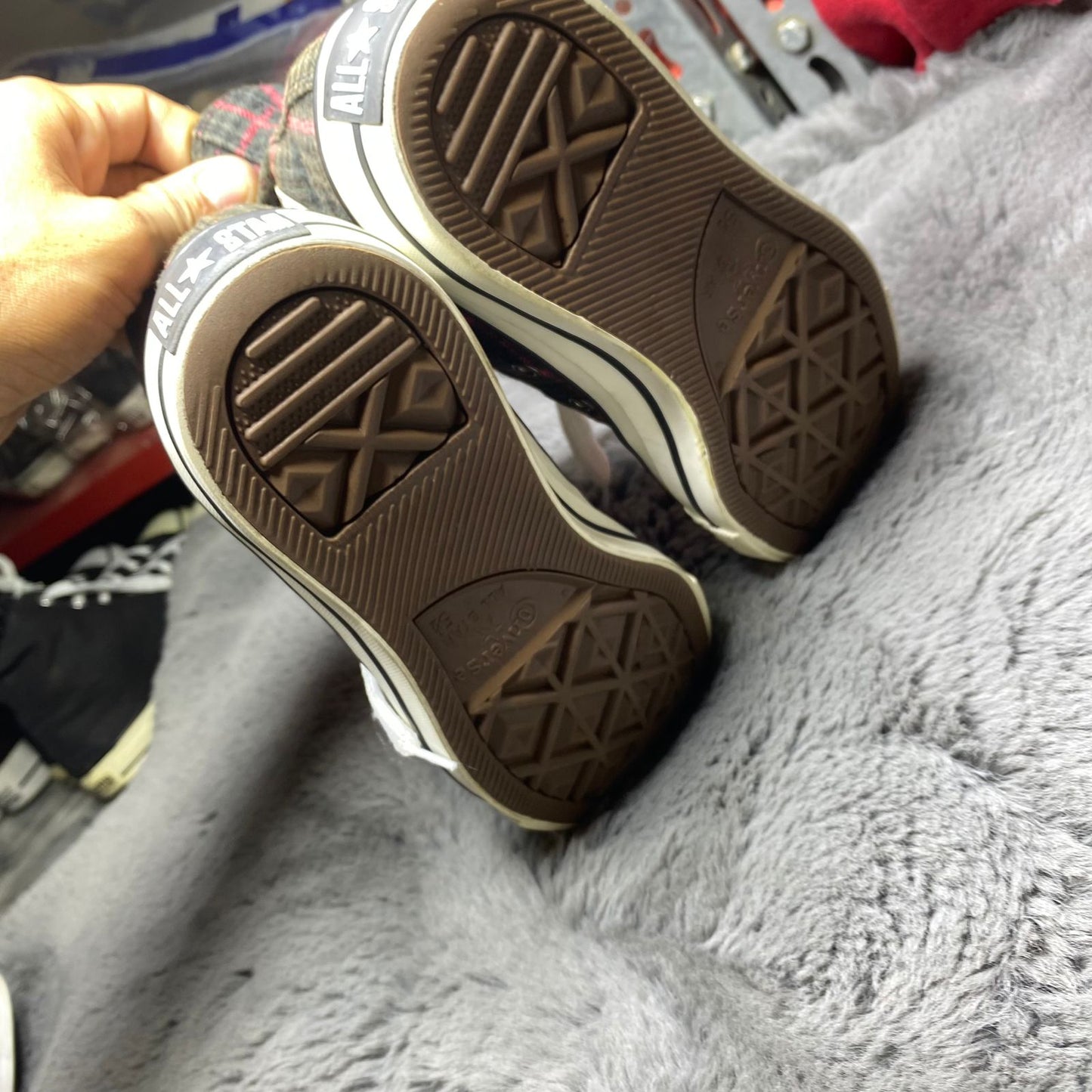 Converse ( Size 38 / 5.5 )