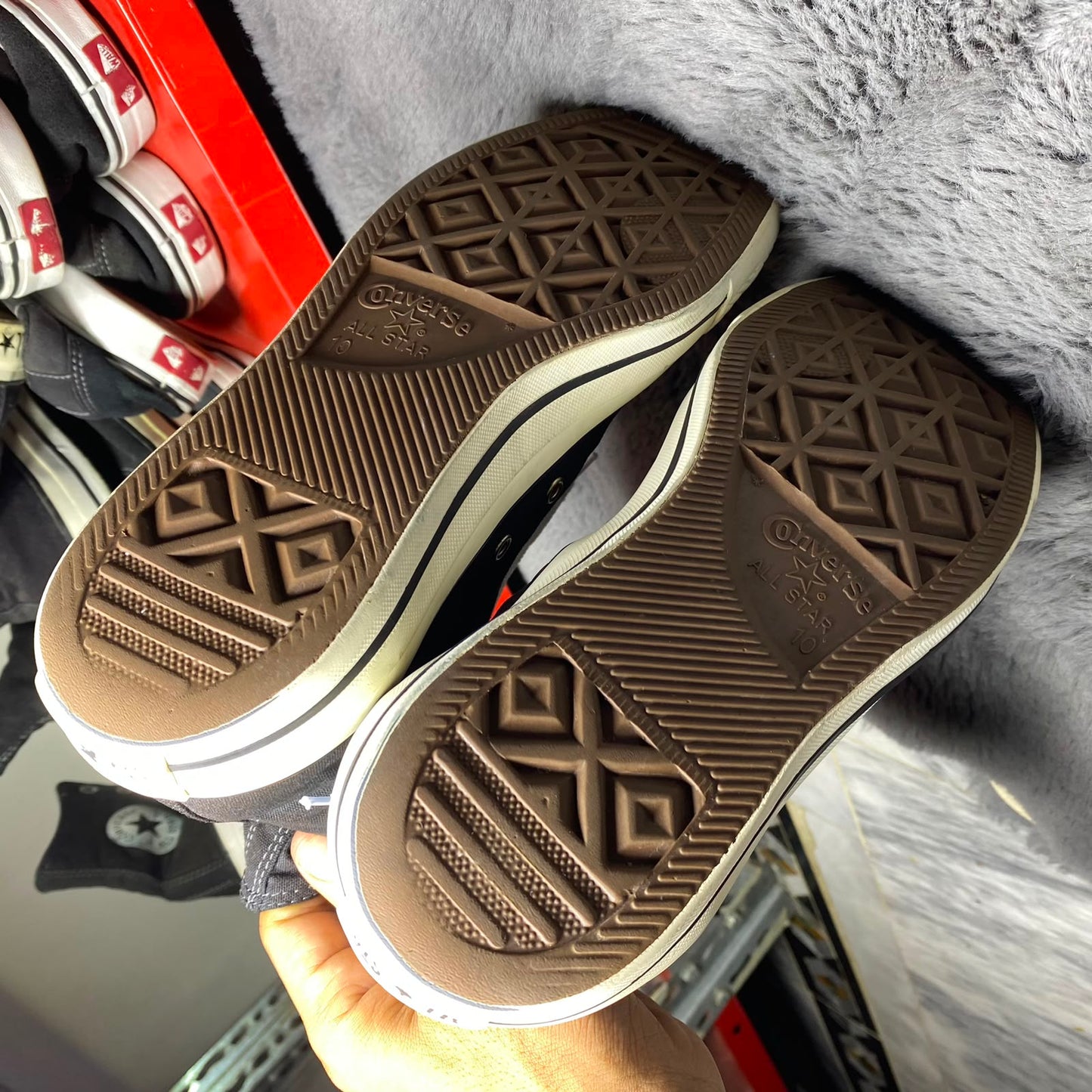 Converse ( Size 44 / 10 )