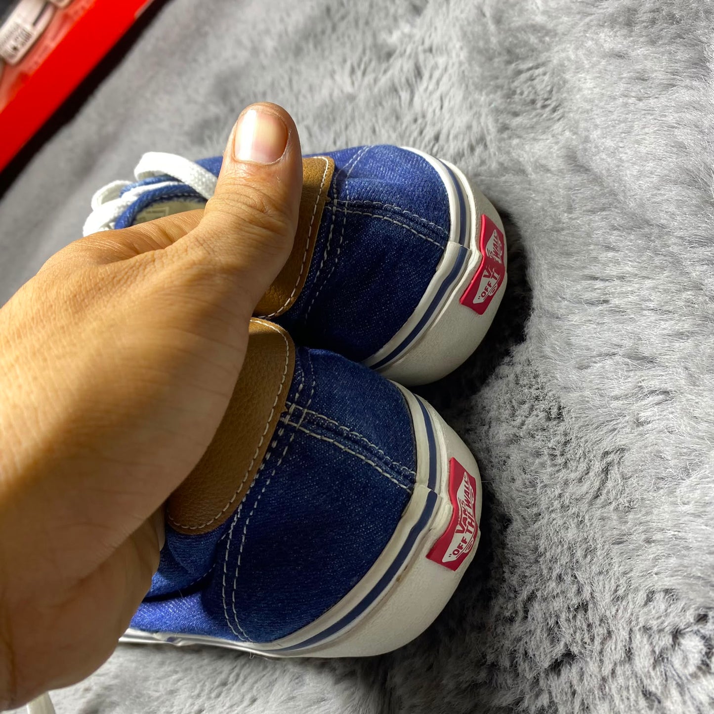 VANS ( Size 45 / 11 )