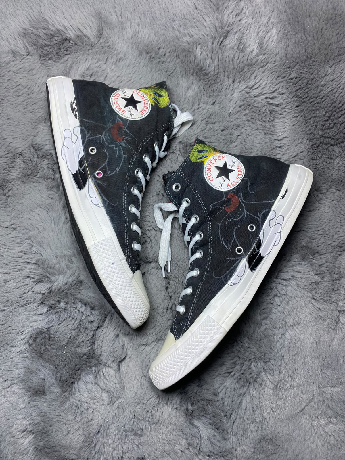 CONVERSE ( Size 46.5-47 / 11.5 )