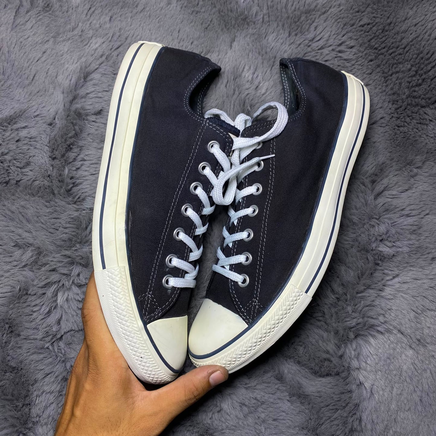 CONVERSE ( Size 46.5-47 / 11.5 )