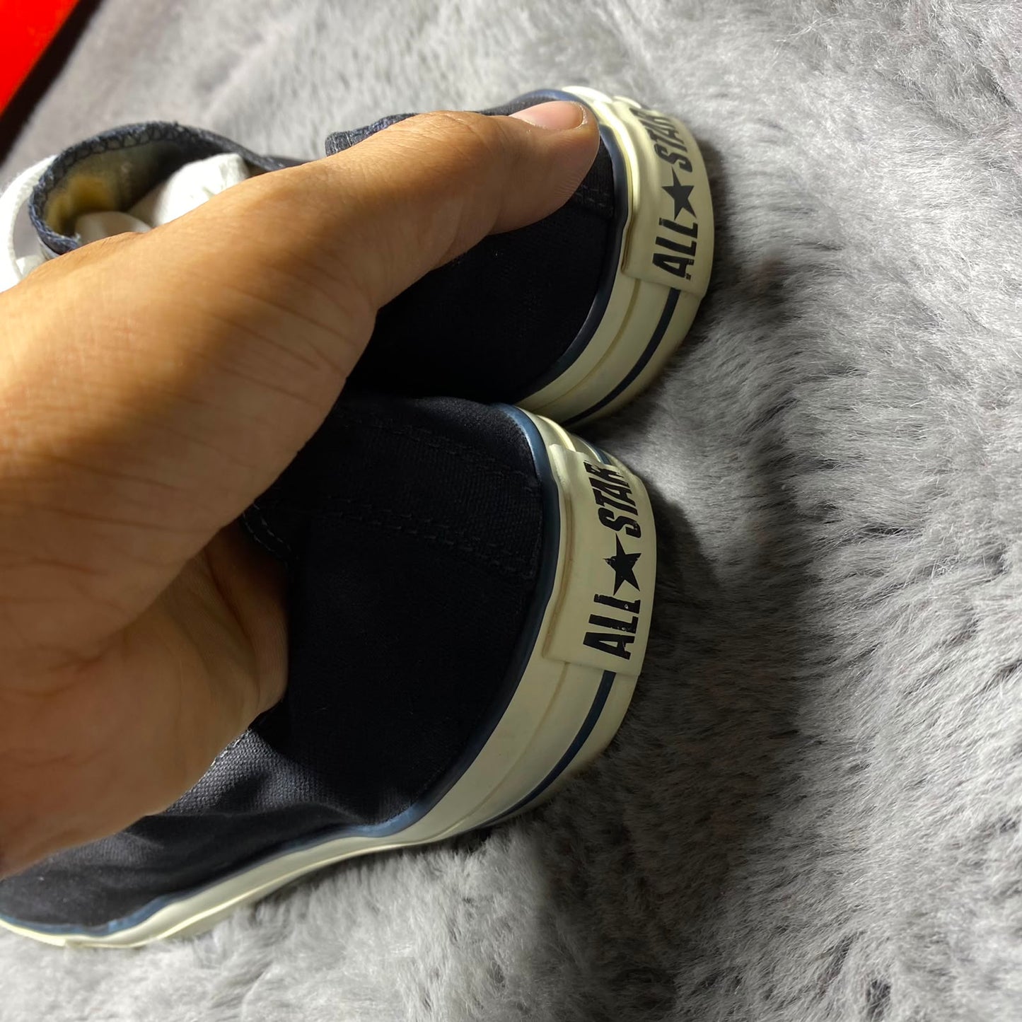CONVERSE ( Size 46.5-47 / 11.5 )