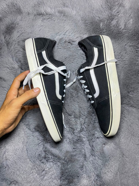 VANS ( Size 48 / 14 )