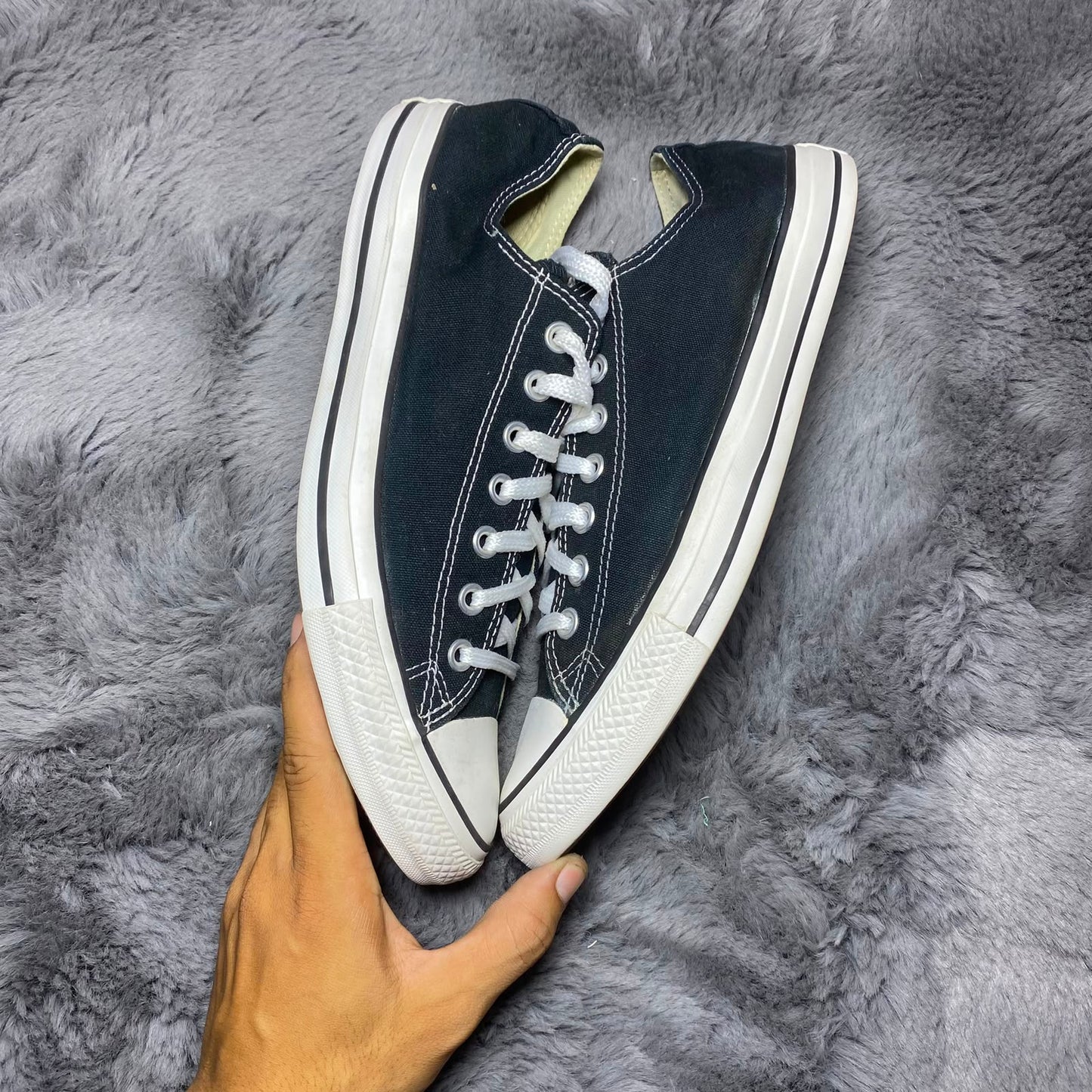 Converse ( Size 44 / 10 )