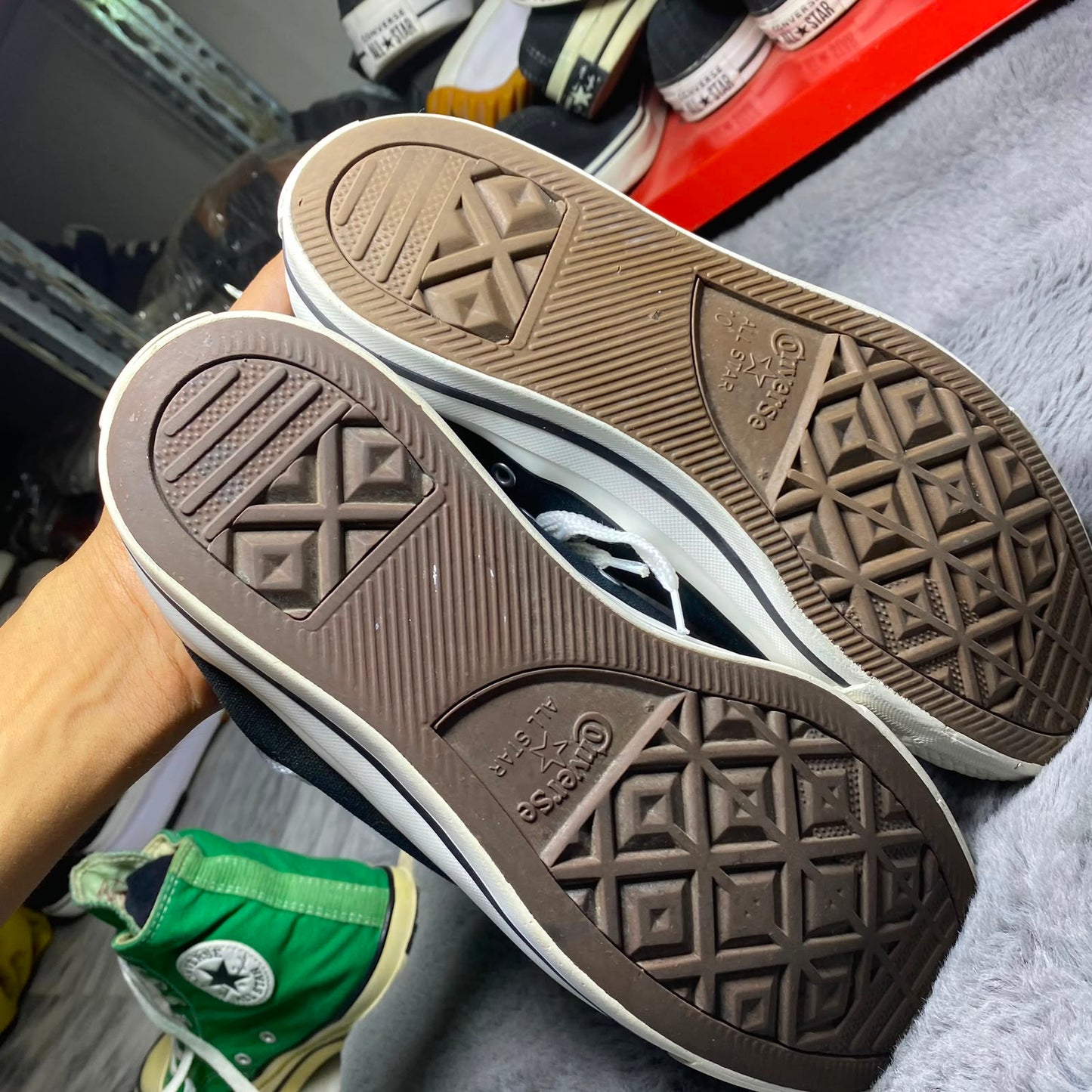 Converse ( Size 44 / 10 )