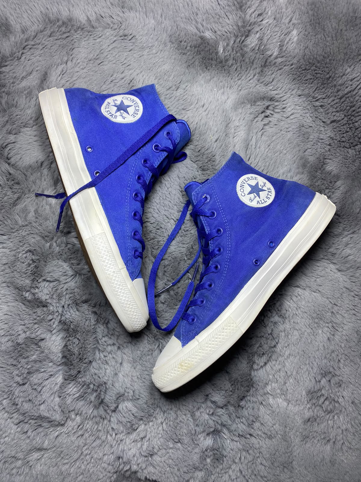 Converse ( Size 44.5-45 / 10.5 - 11 )