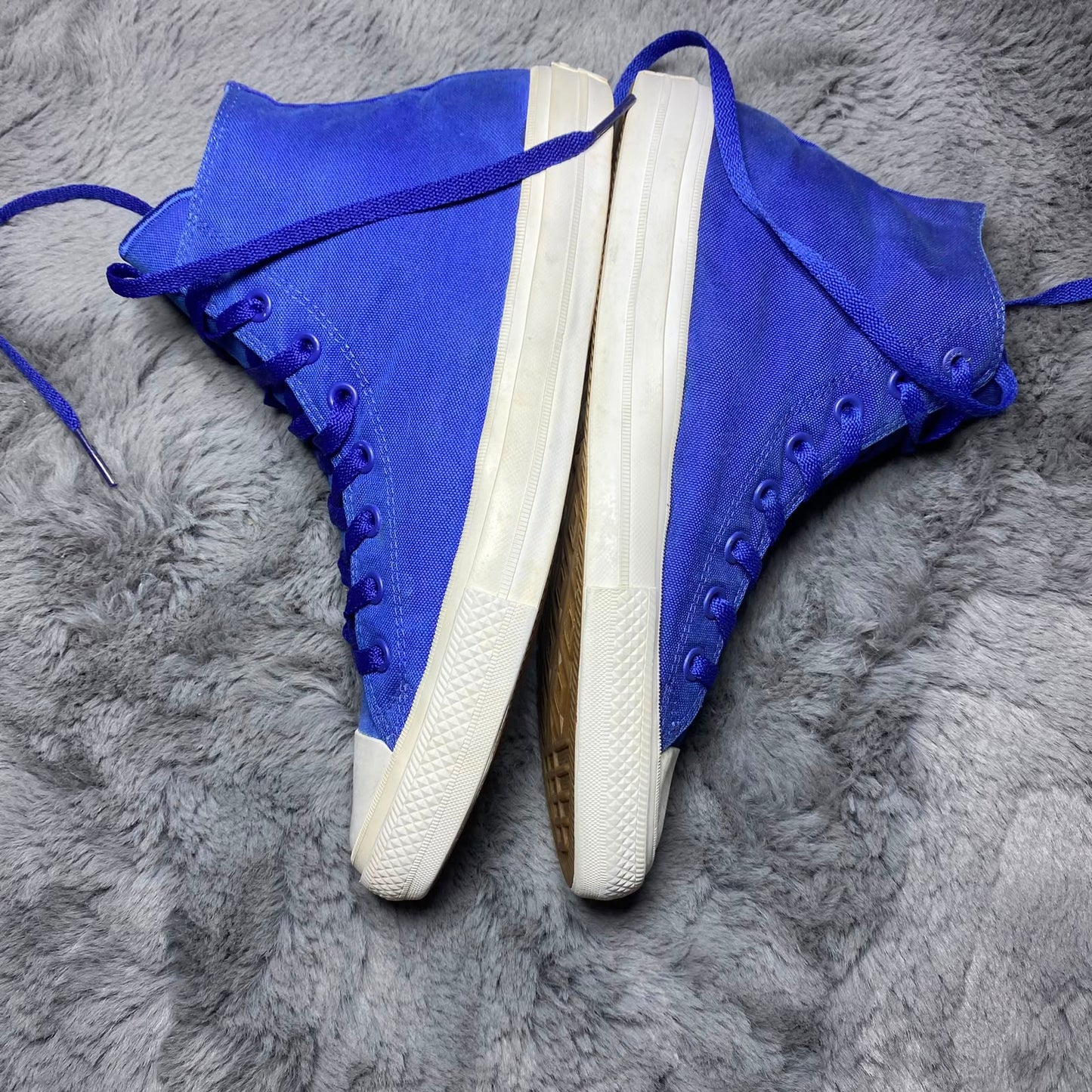 Converse ( Size 44.5-45 / 10.5 - 11 )