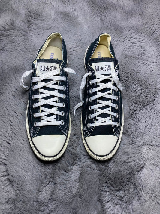 Converse ( Size 44.5-45 / 10.5 - 11 )