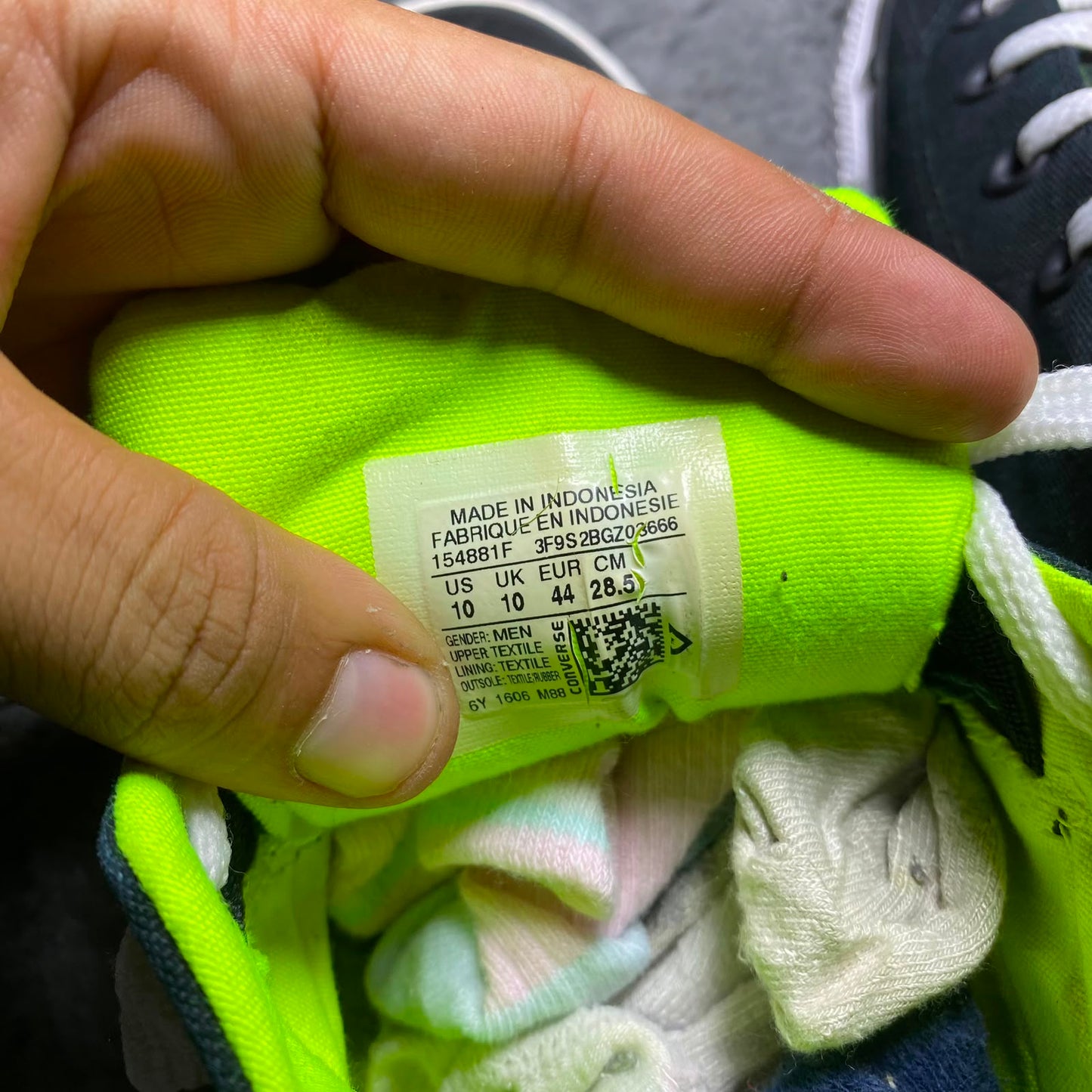 Converse ( Size 44 / 10 )