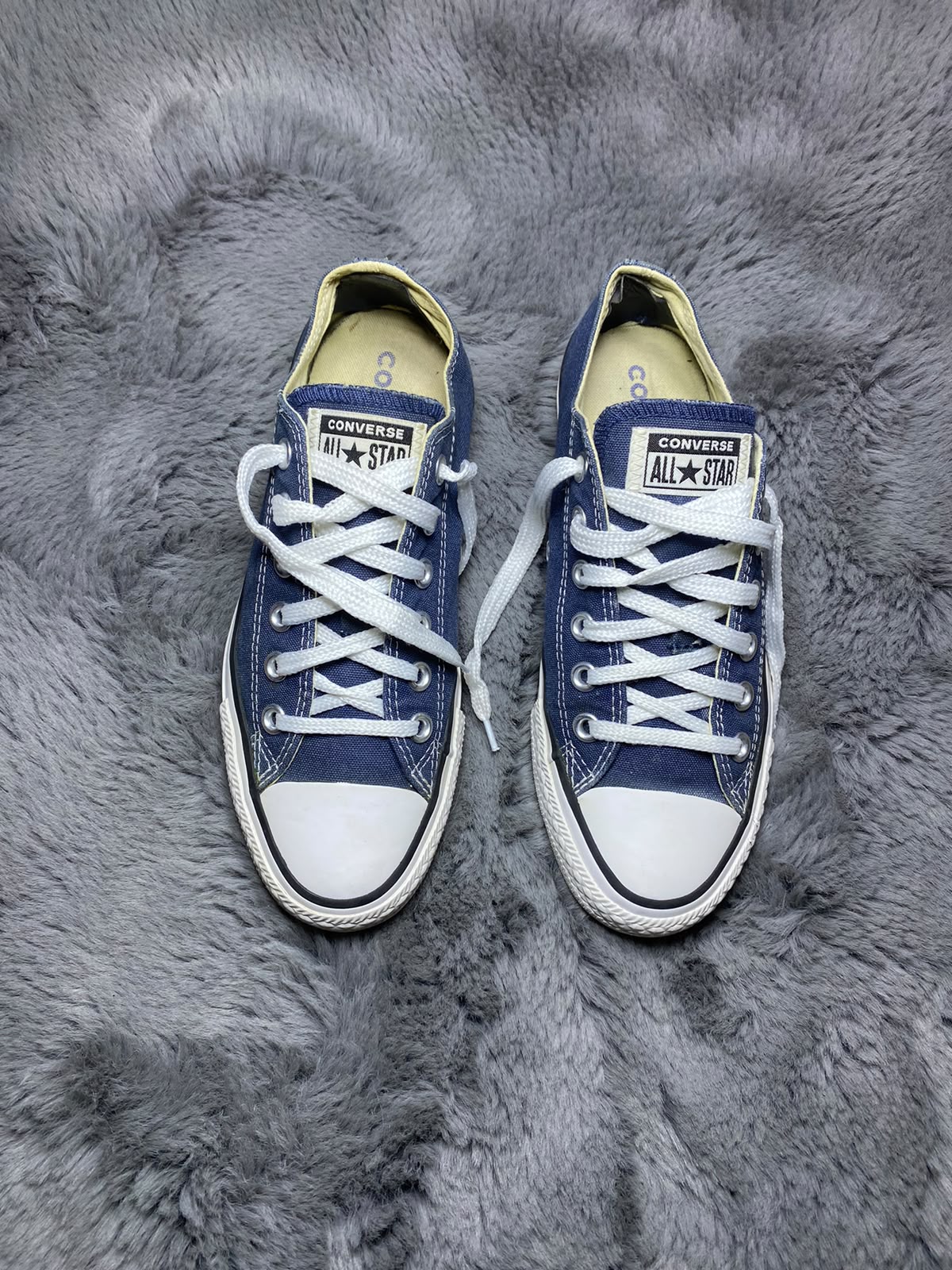 Converse ( Size 39 / 6 )