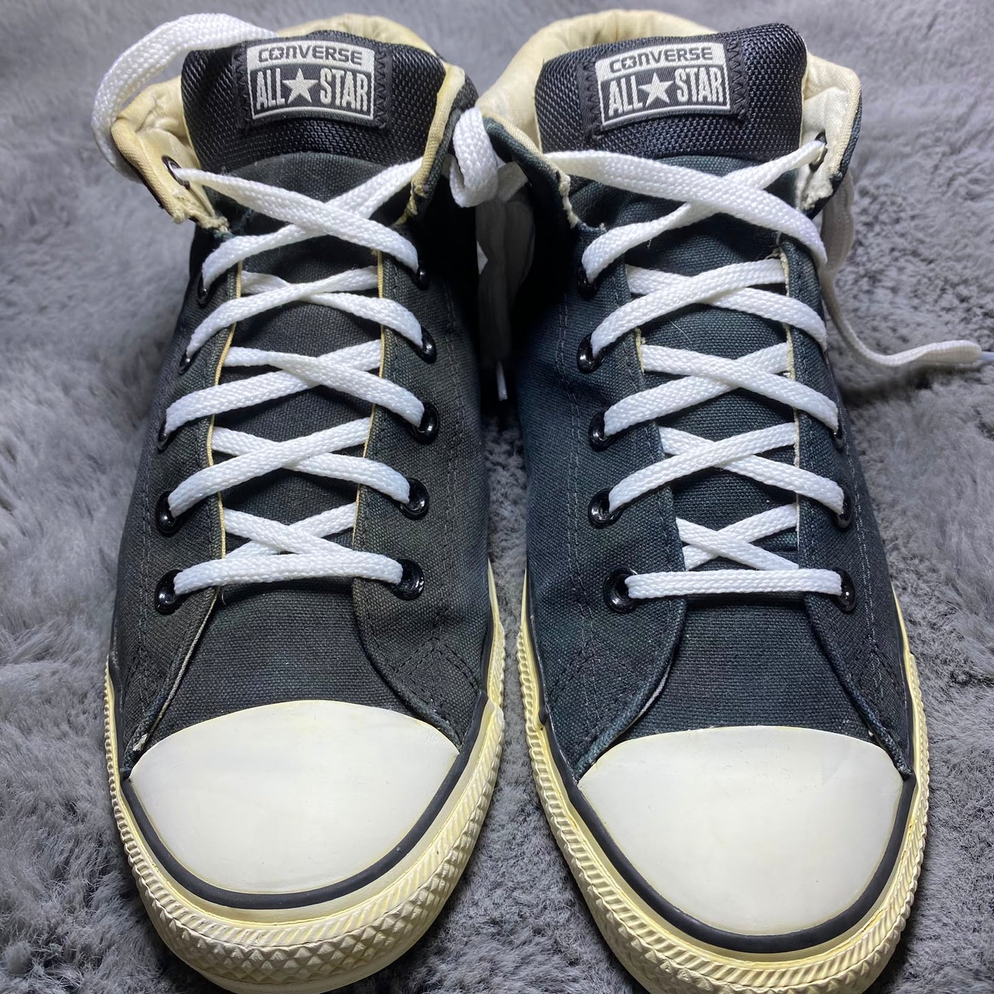 Converse ( Size 45 / 11 )