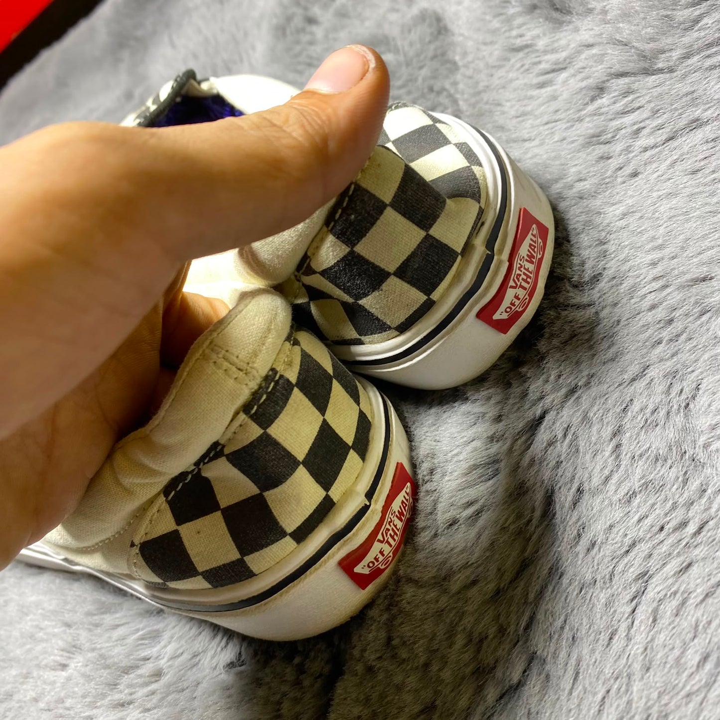 VANS ( Size 43 /  8.5-9 )