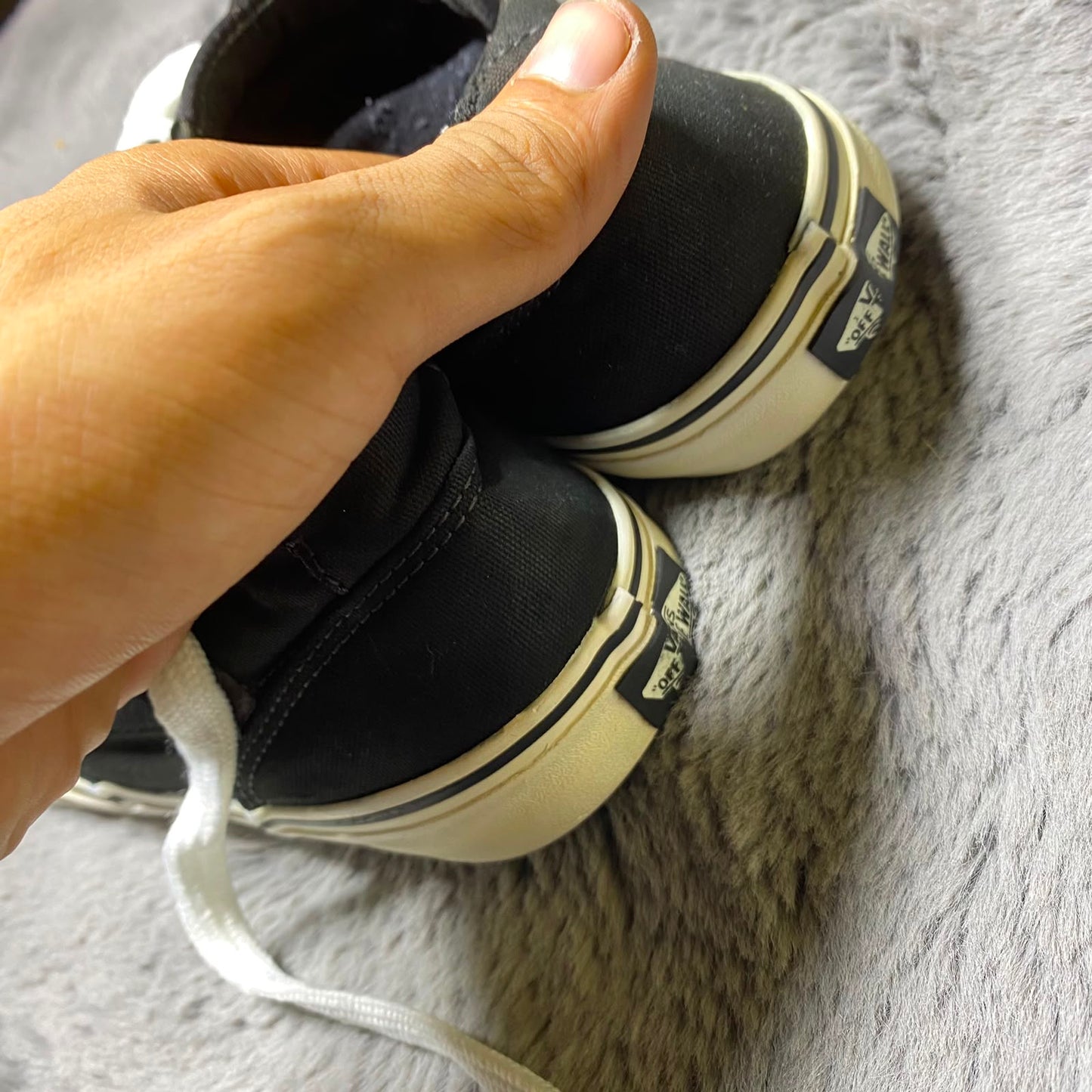 VANS ( Size 43 /  8.5-9 )