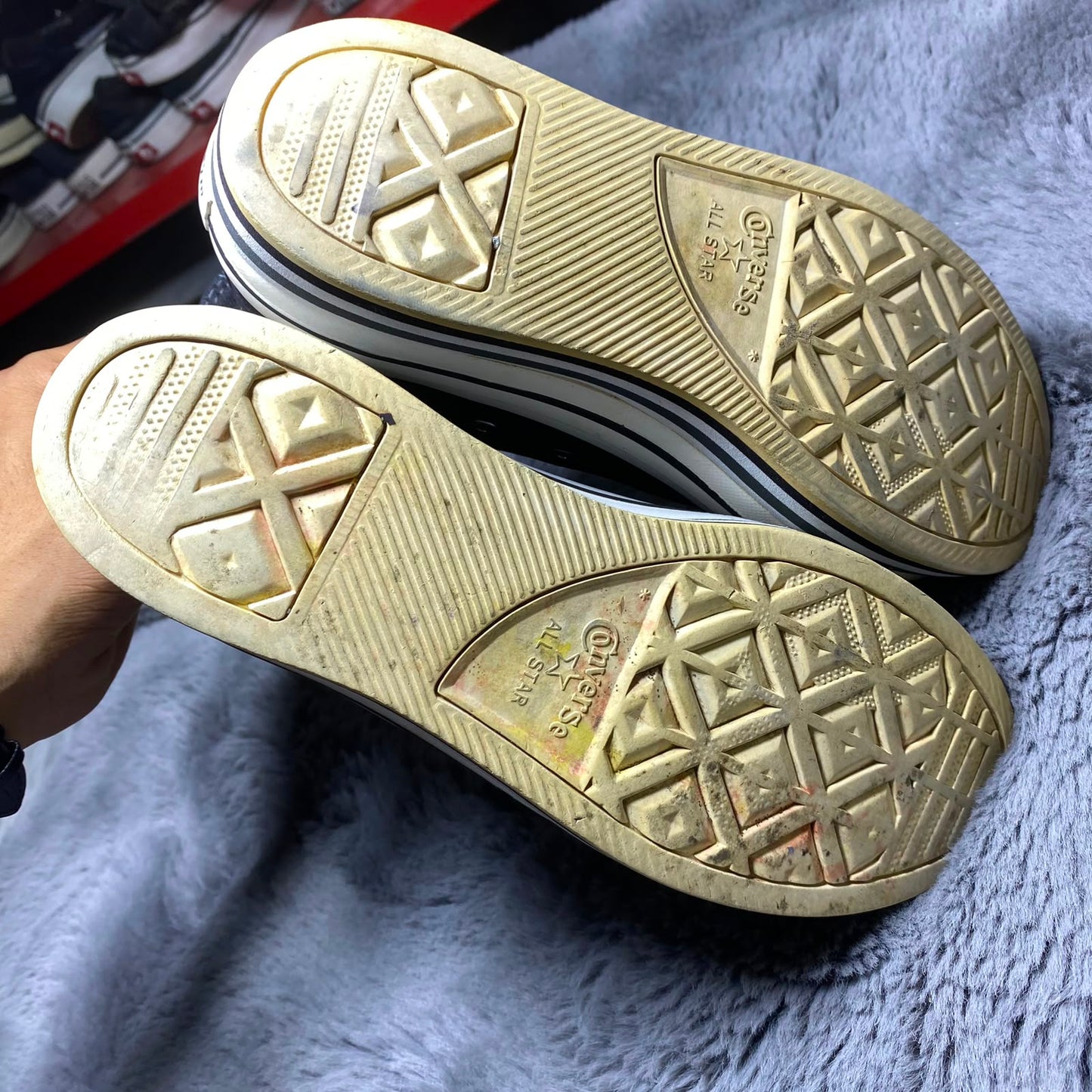 Converse ( Size 38 / 5.5 )