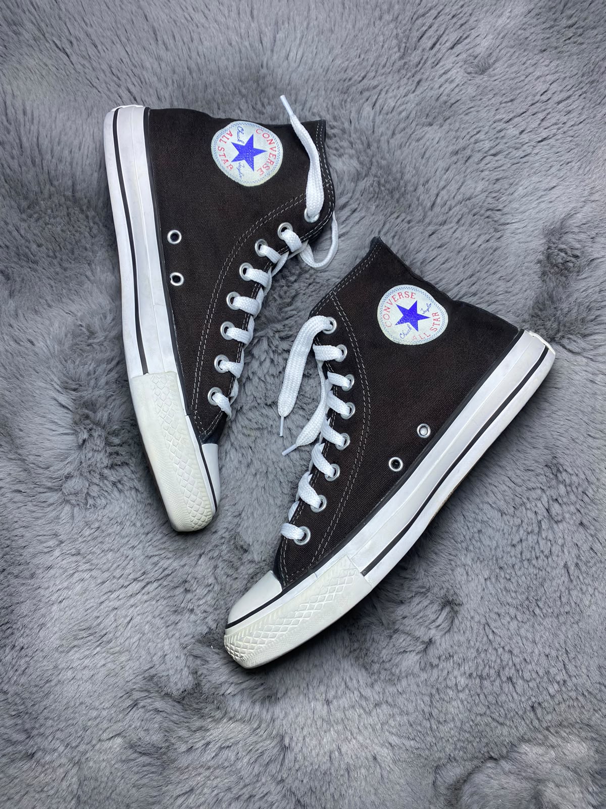 Converse ( Size 40 / 7 )