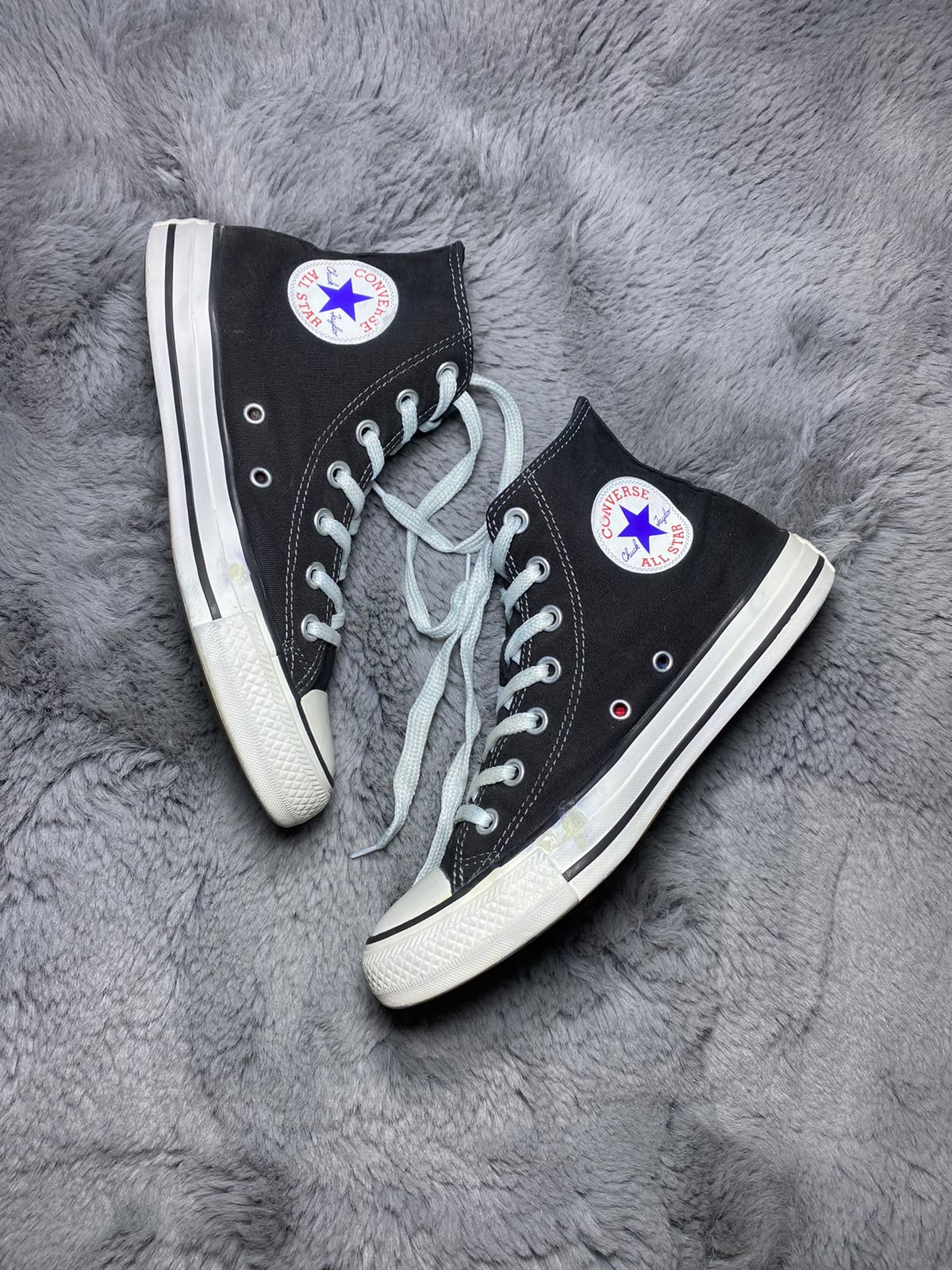 Converse ( Size 38 / 5.5 )