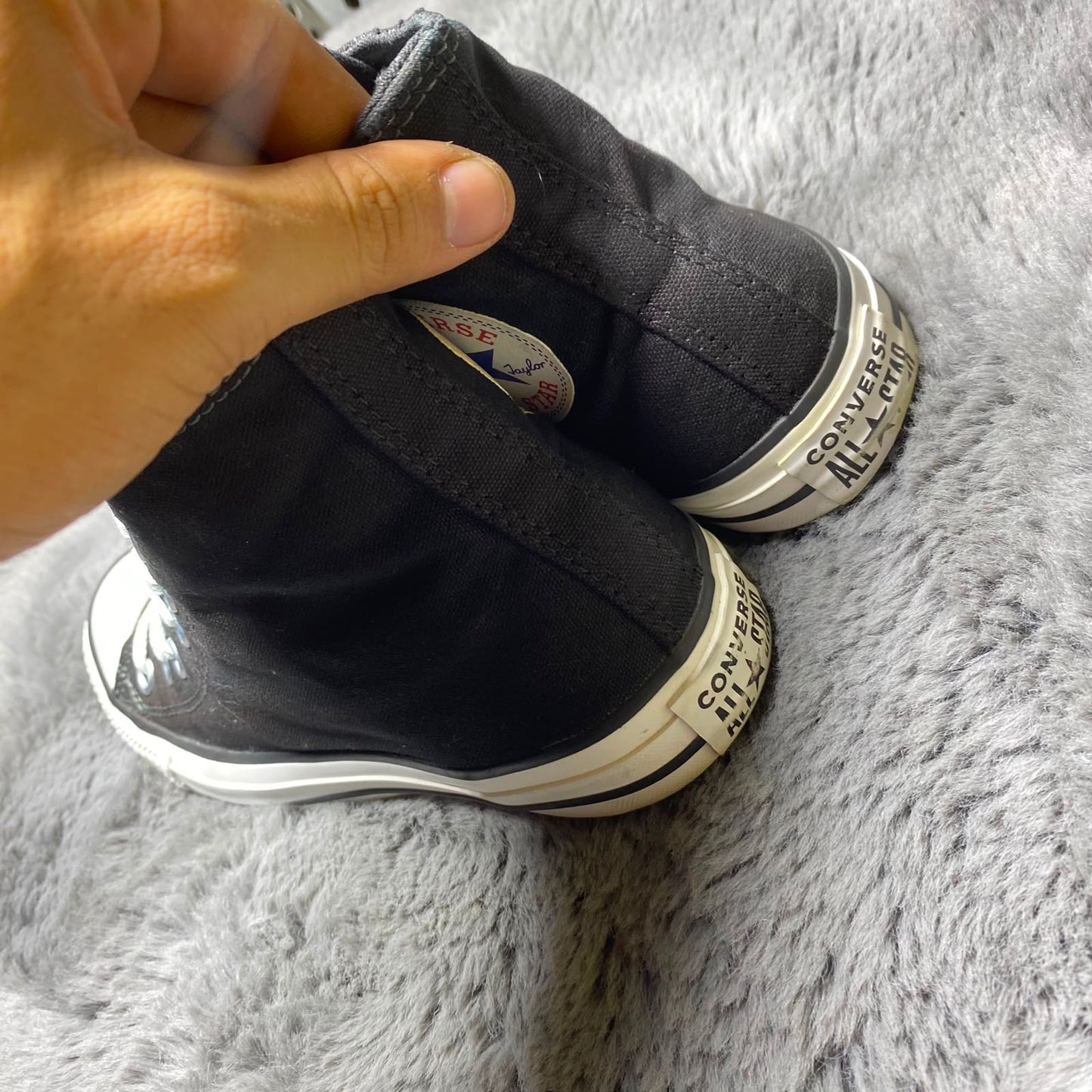 Converse ( Size 37.5 - 38 / 5 )