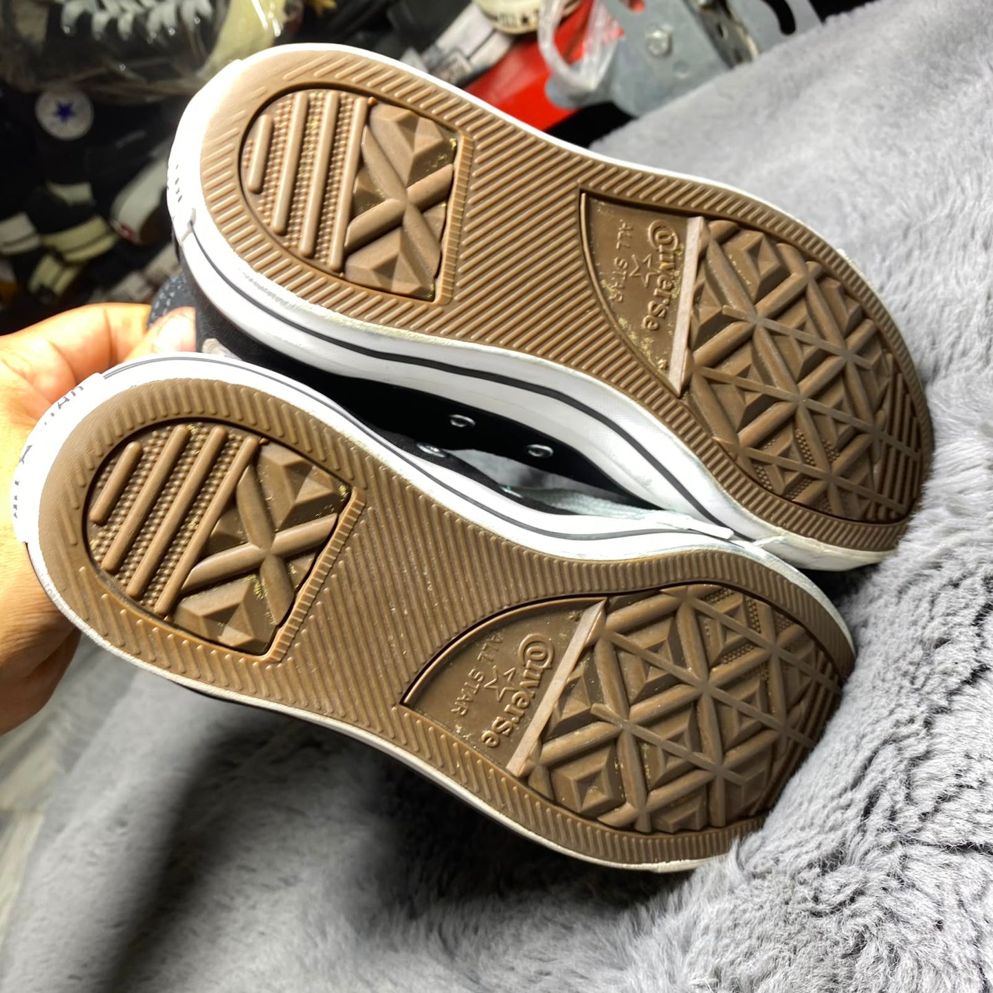 Converse ( Size 37.5 - 38 / 5 )