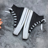 Converse ( Size 37.5 - 38 / 5 )