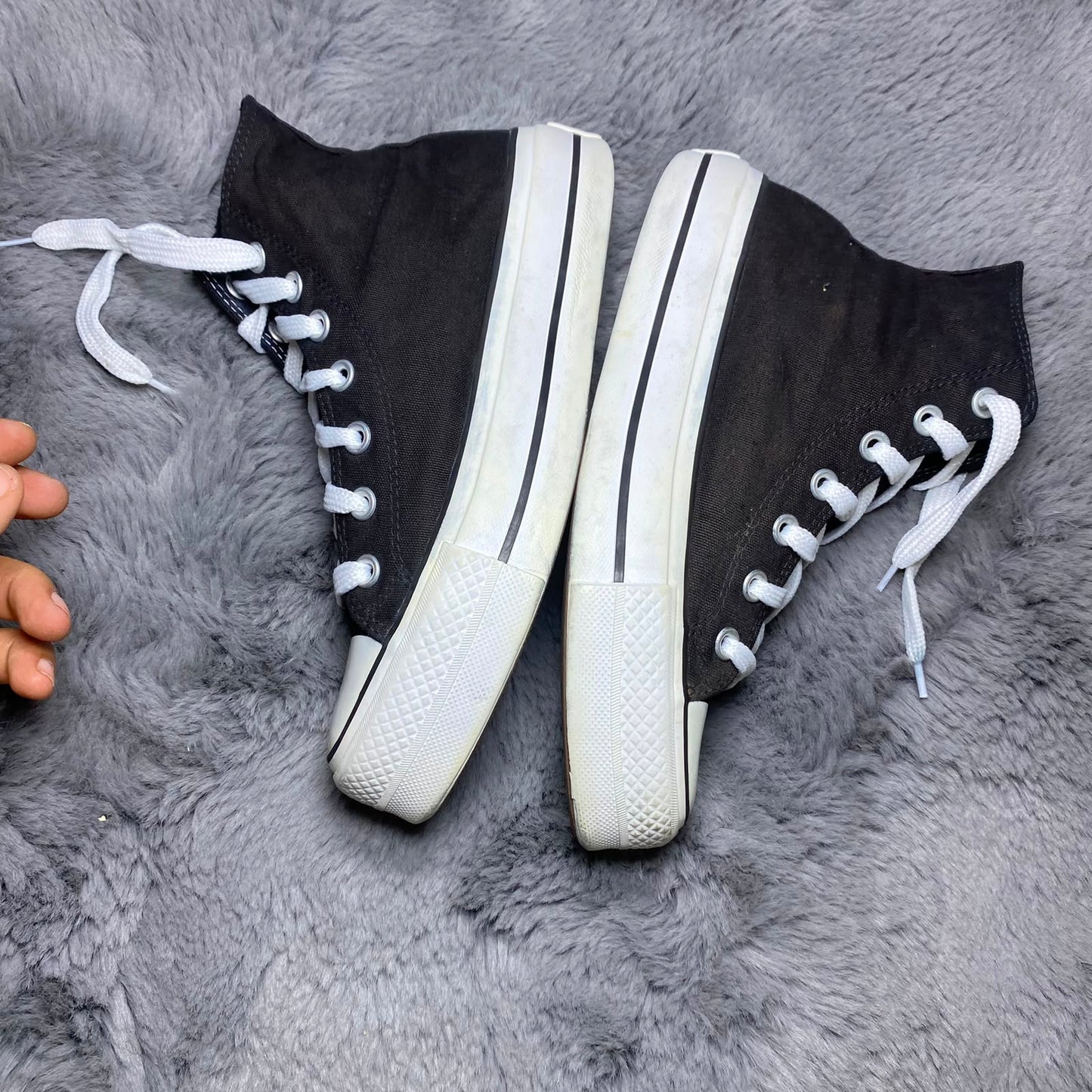 Converse ( Size 38 / 5.5 )
