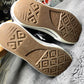 Converse ( Size 38 / 5.5 )