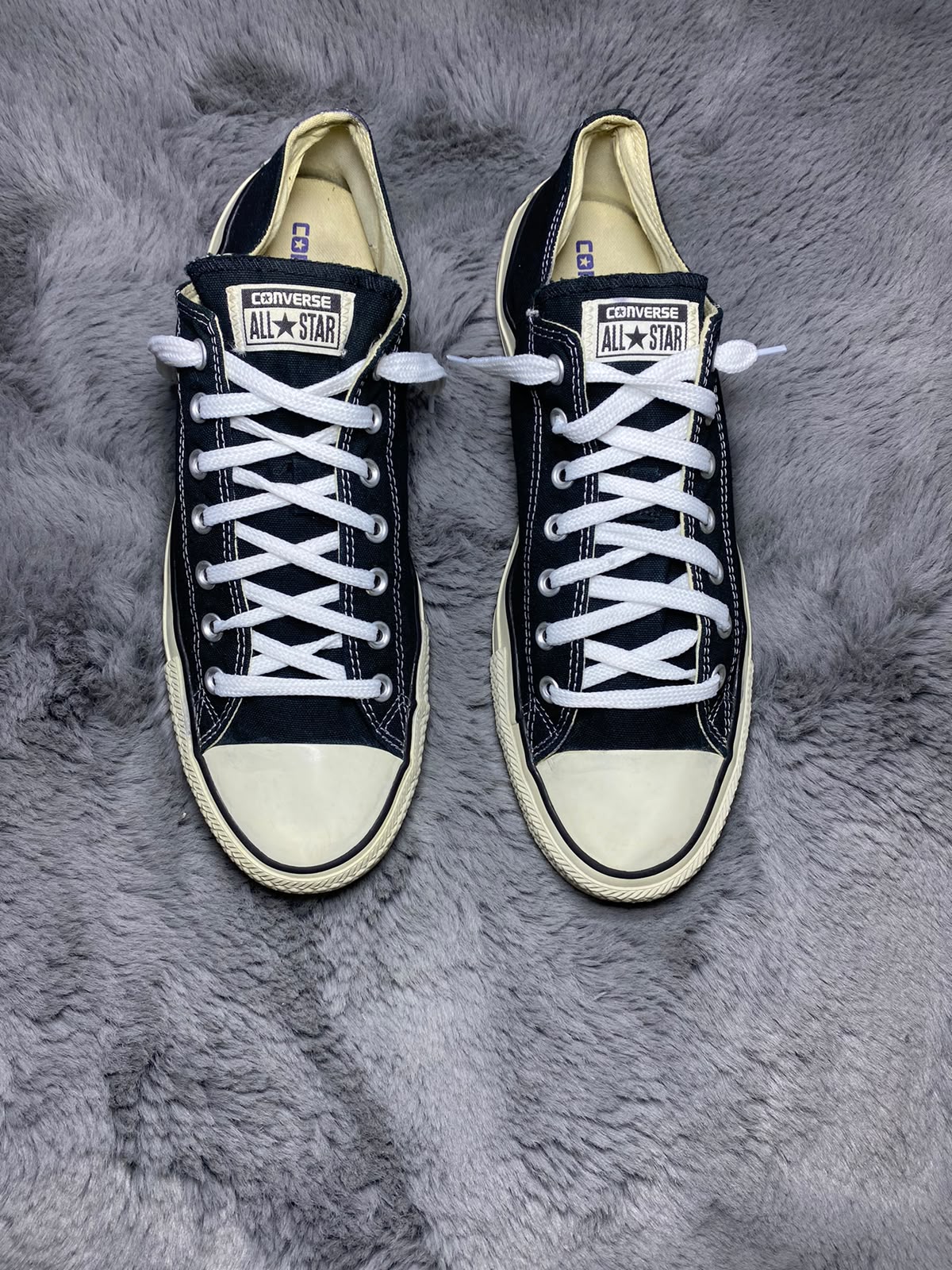 Converse ( Size 45 / 11 )
