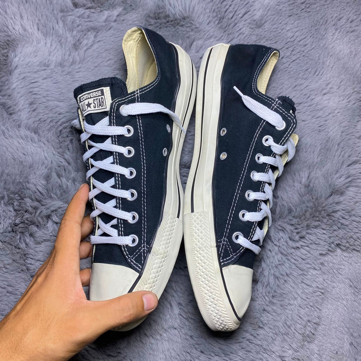 Converse ( Size 45 / 11 )