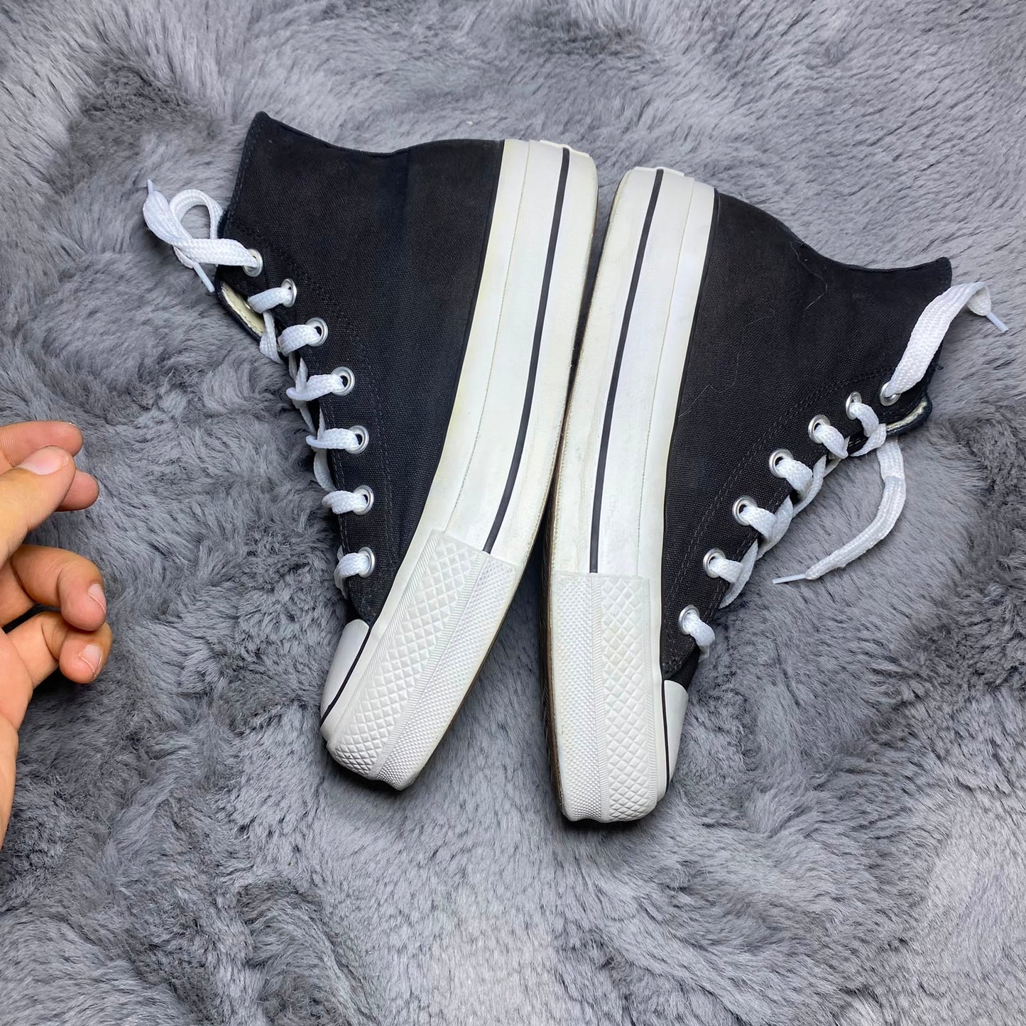 Converse ( Size 39 / 6 )