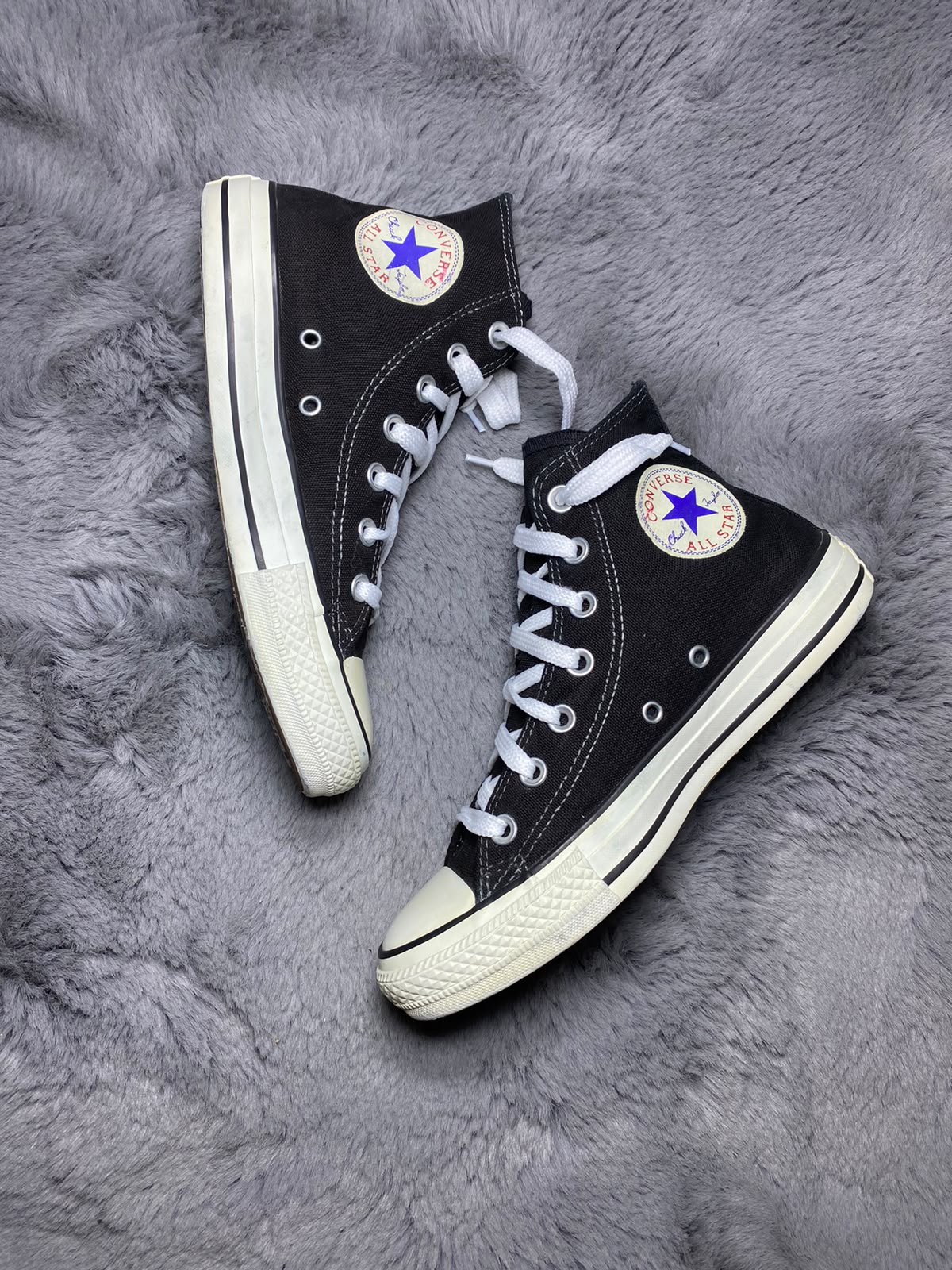 Converse ( Size 37.5 - 38 / 5 )