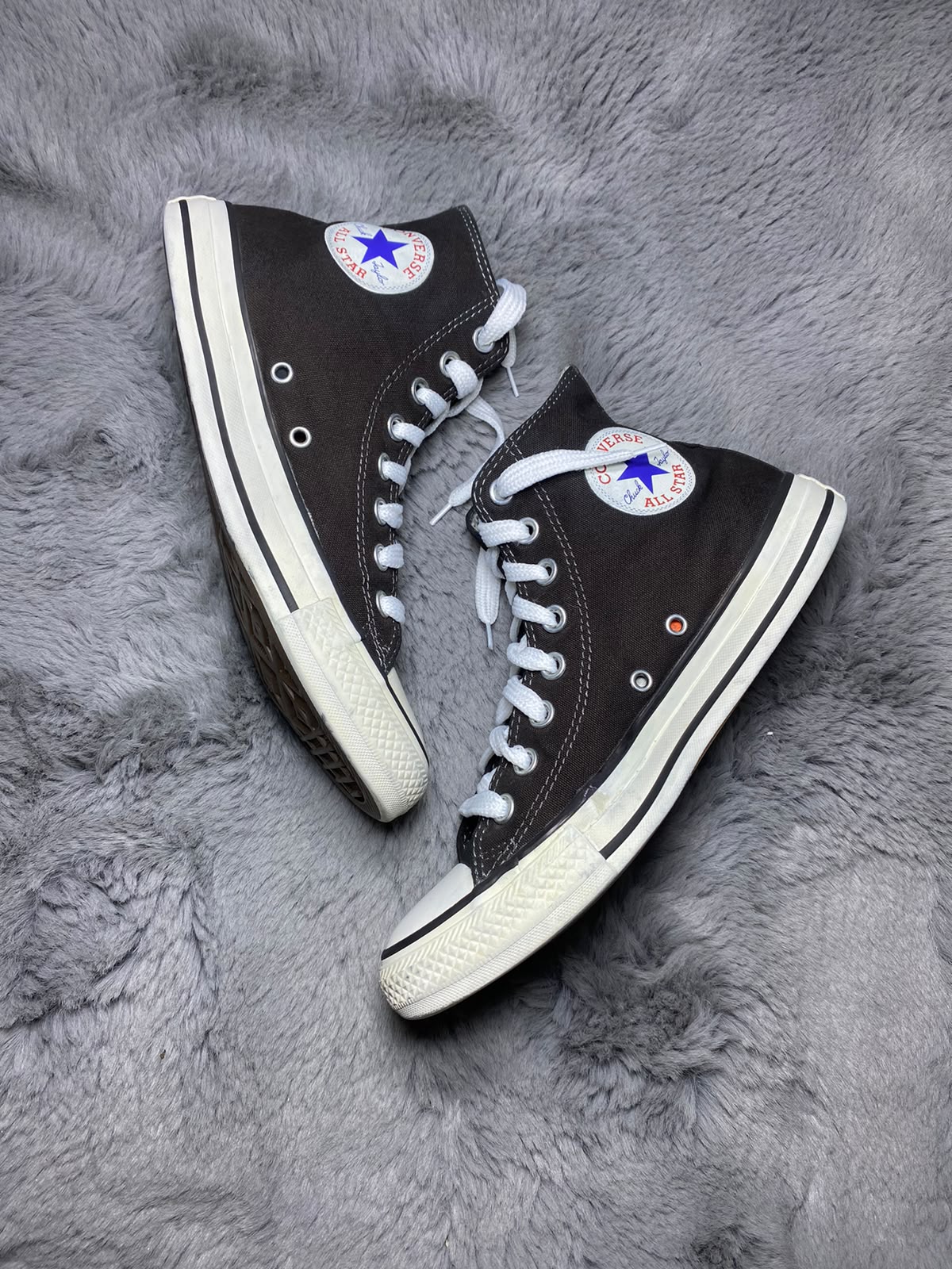 Converse ( Size 40 / 7 )
